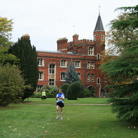 Jesus_college_lawn_square